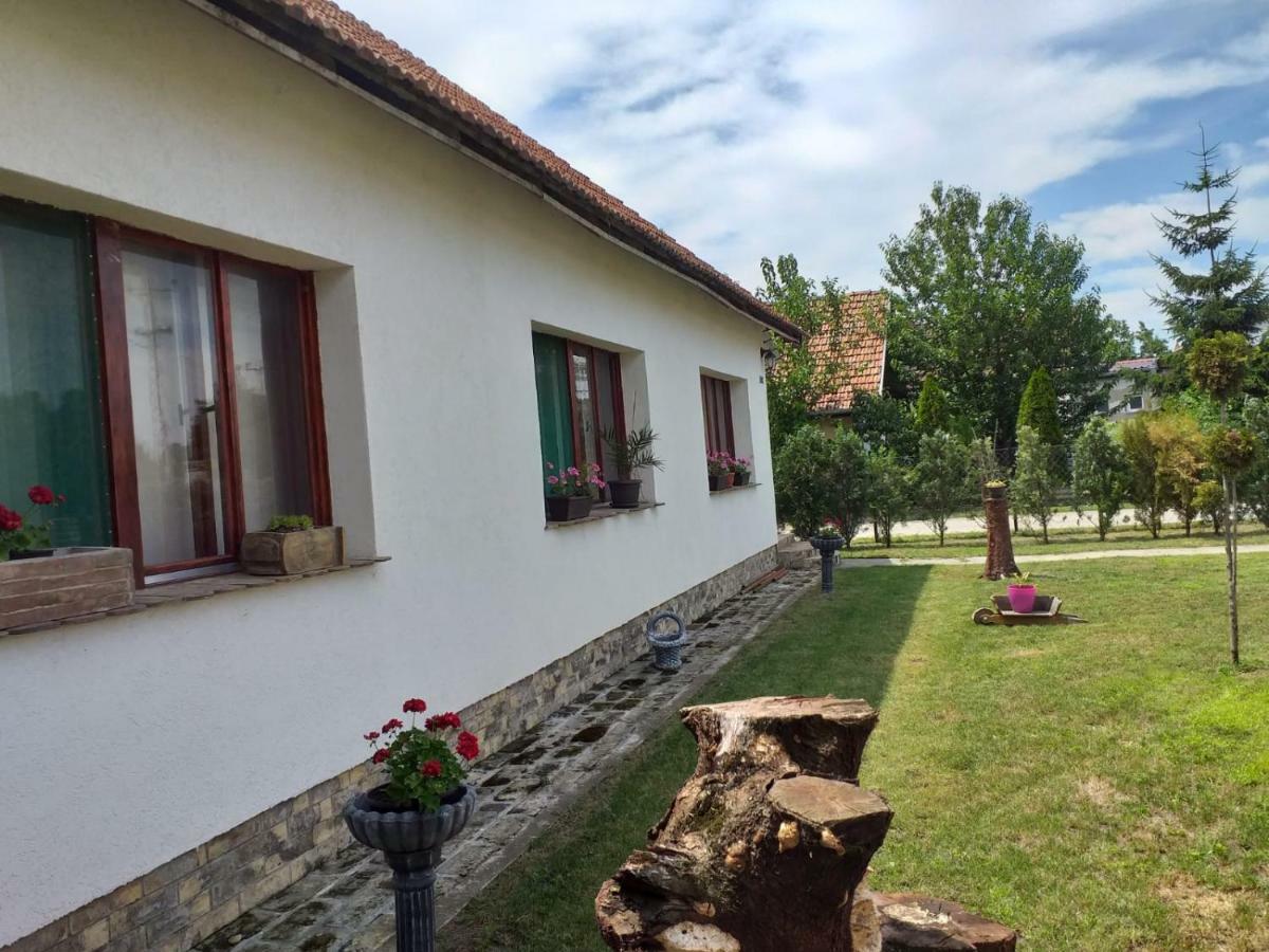 Palić Vila Stasa Rooms מראה חיצוני תמונה