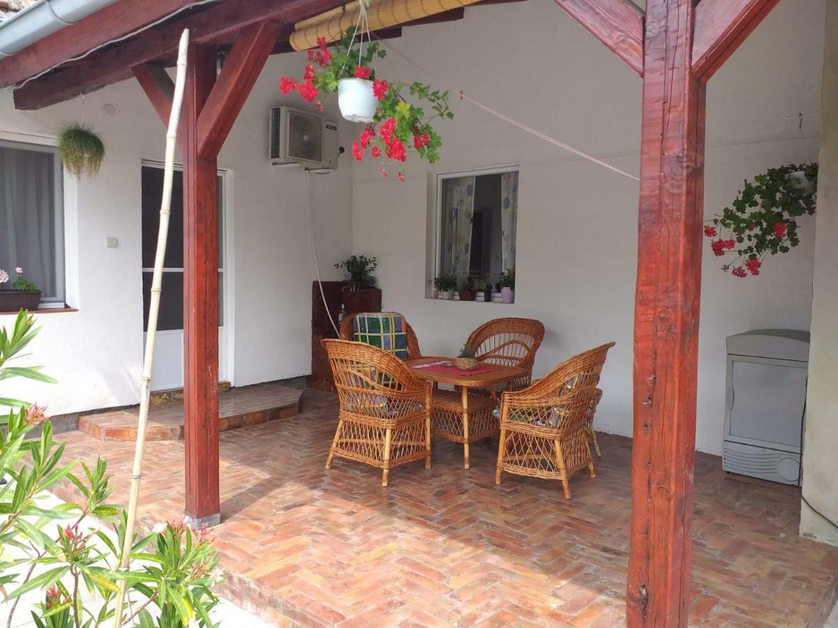 Palić Vila Stasa Rooms מראה חיצוני תמונה